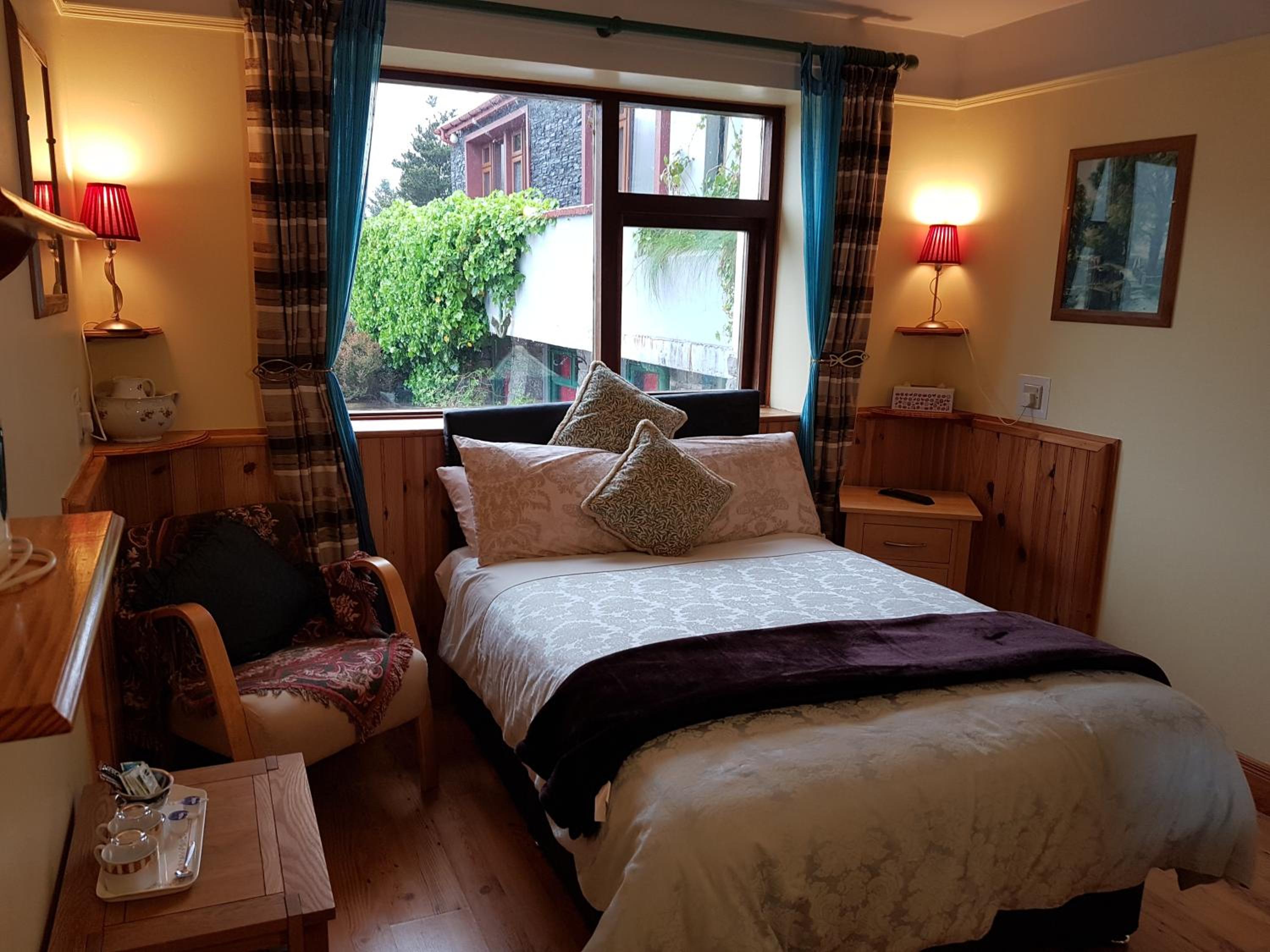 Single Room with Mountain Views - Ground Floor photo 1