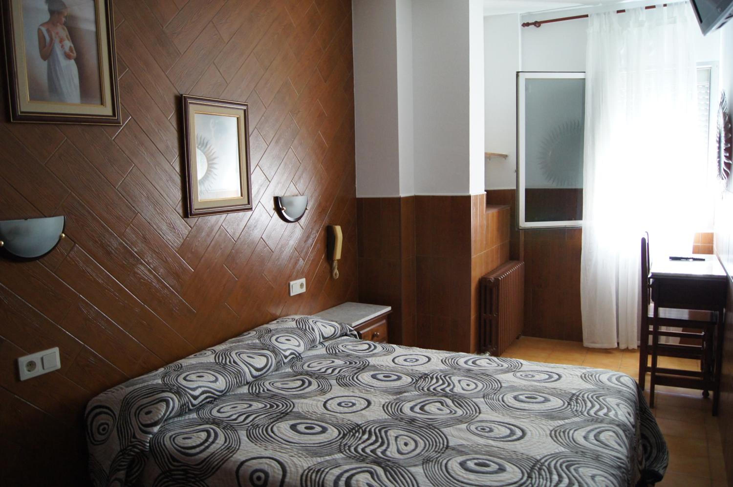 Double or Twin Room photo 2