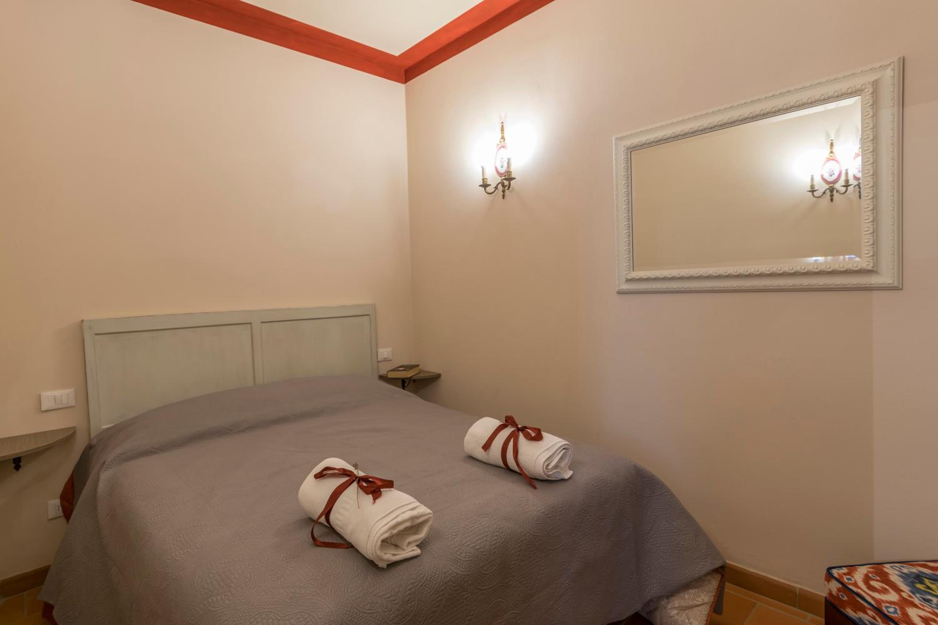 Deluxe Triple Room photo 2