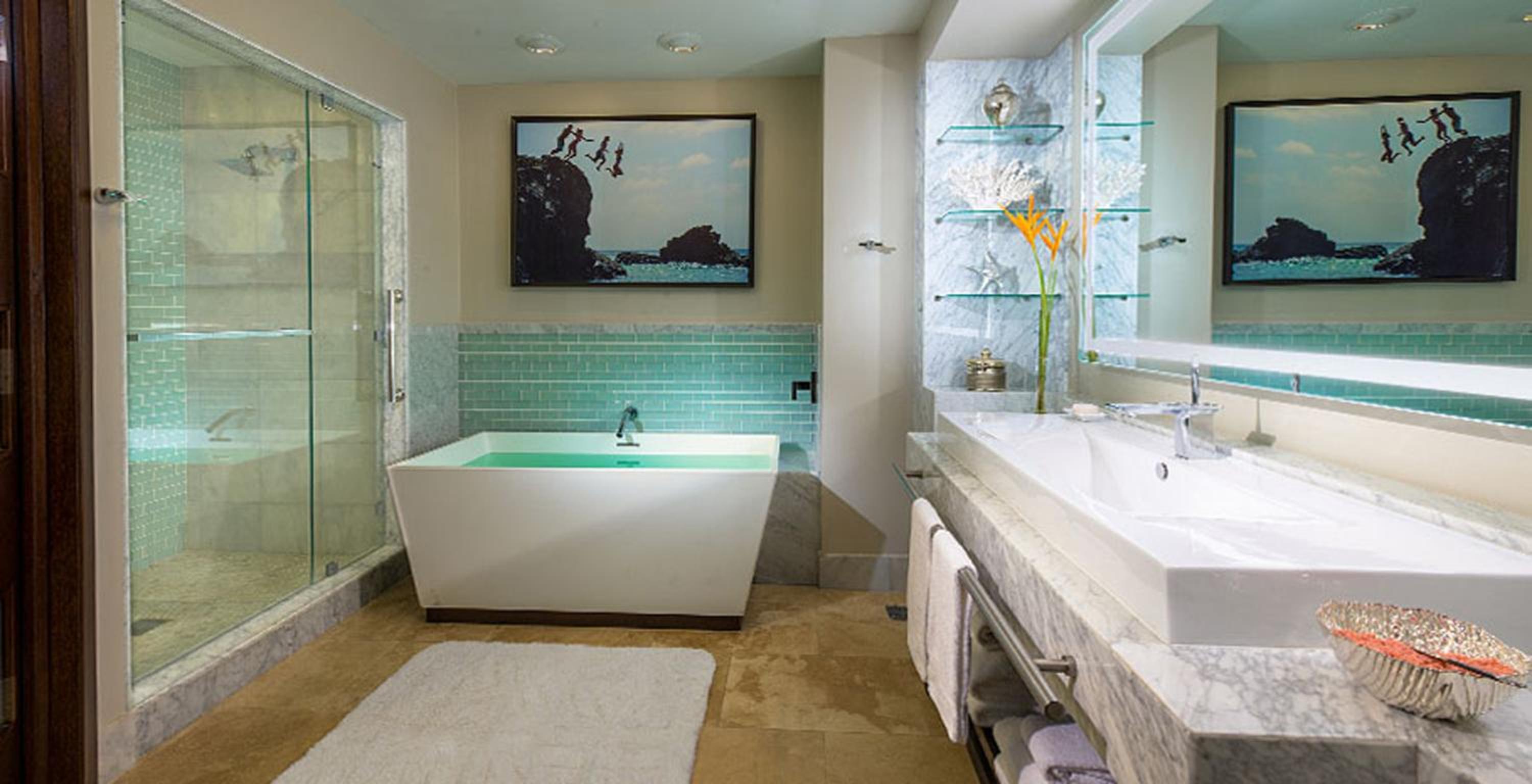 Italian Swim up Bi-level One Bedroom Butler Suite with Patio Tranquility Soaking Tub (S1B) photo 2