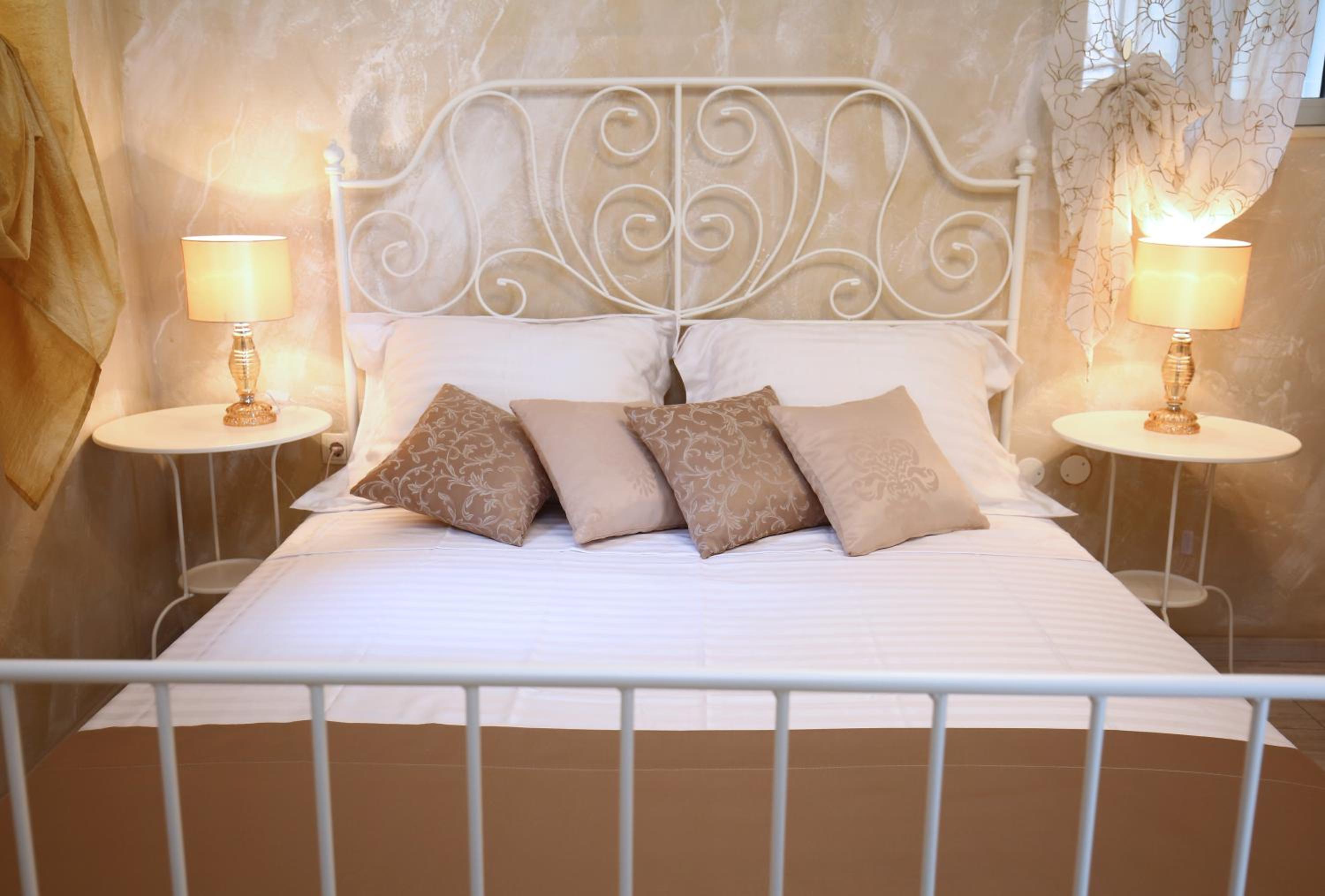 Superior Double Room - Photo 19