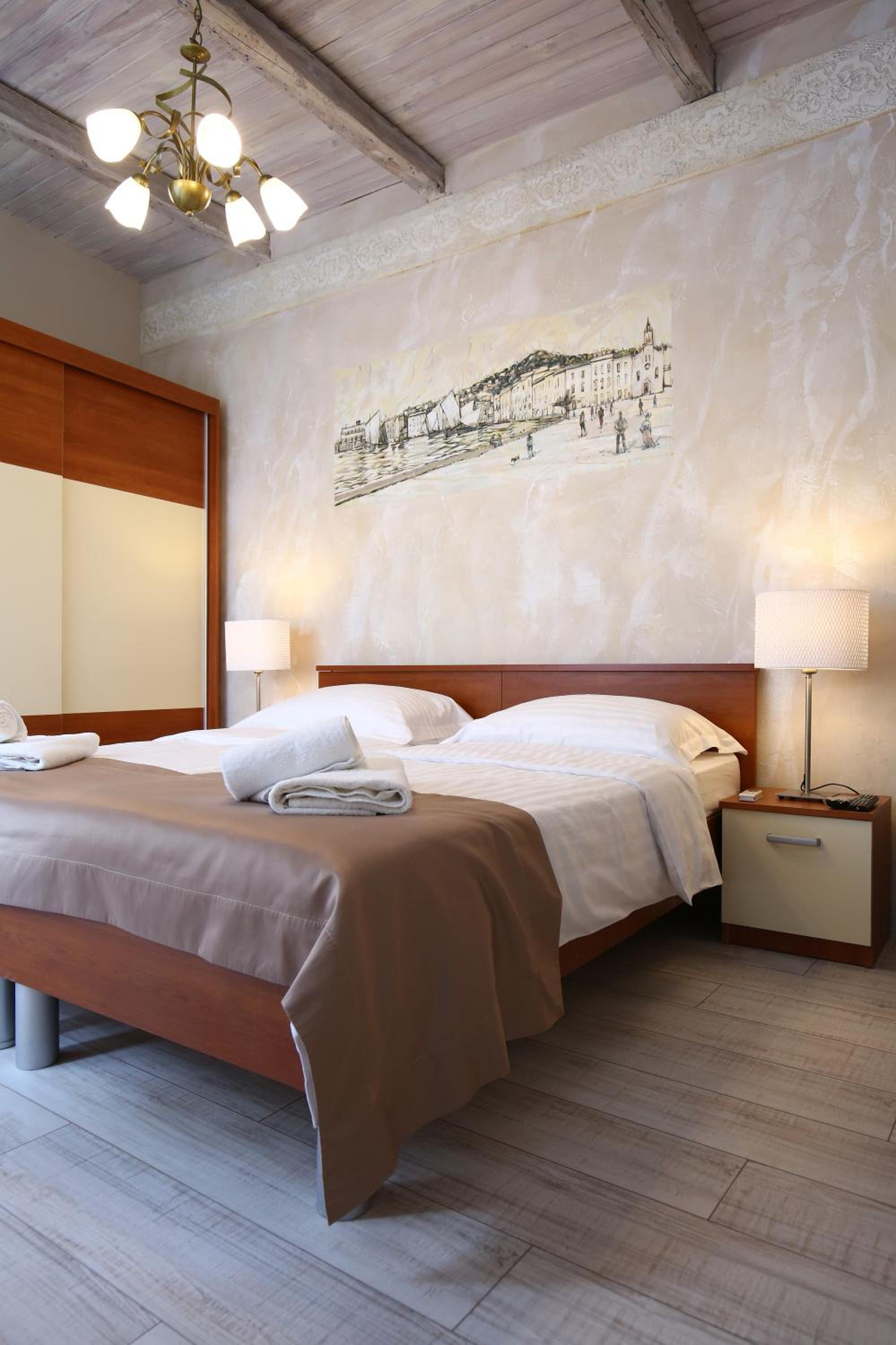 Superior Double Room - Photo 39