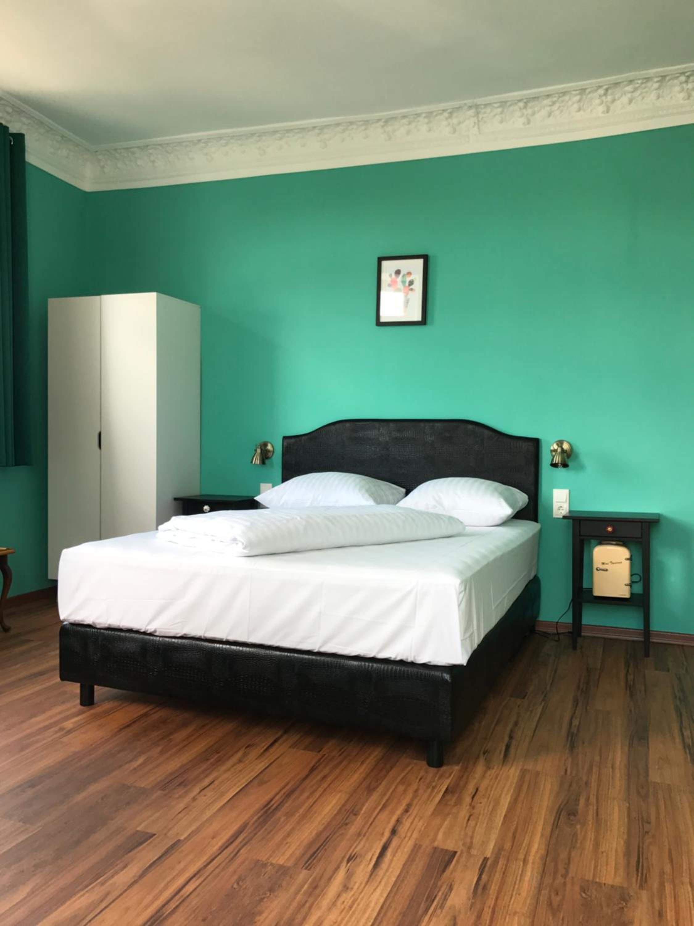 Double Room - Photo 3