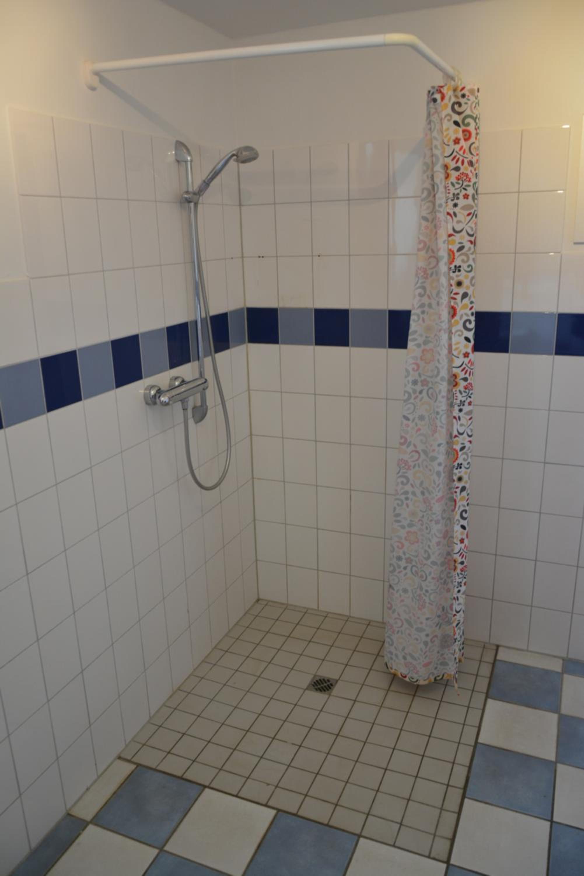 Apartment - Ground Floor - Photo 21