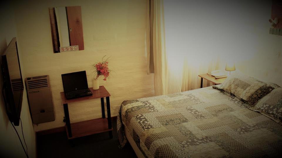 Deluxe Double Room with Bath photo 1