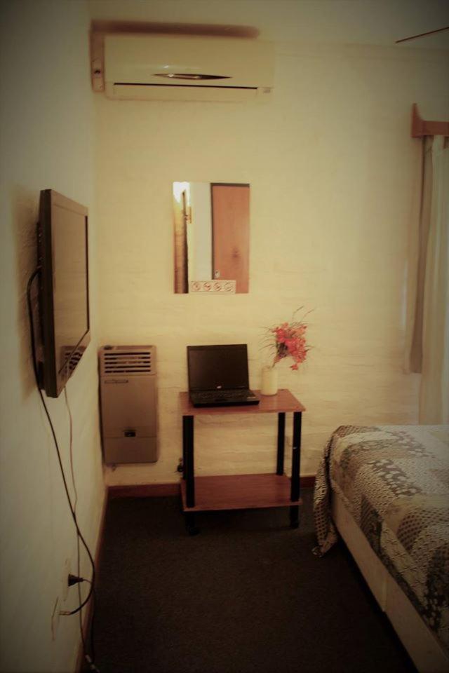 Deluxe Double Room with Bath photo 2