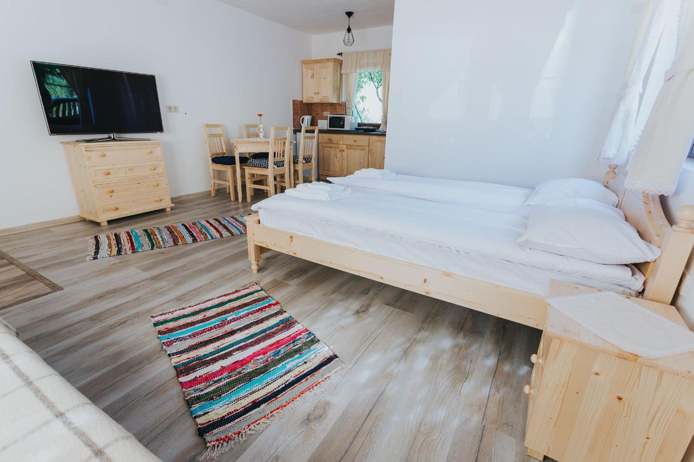 Apartment with Terrace photo 1