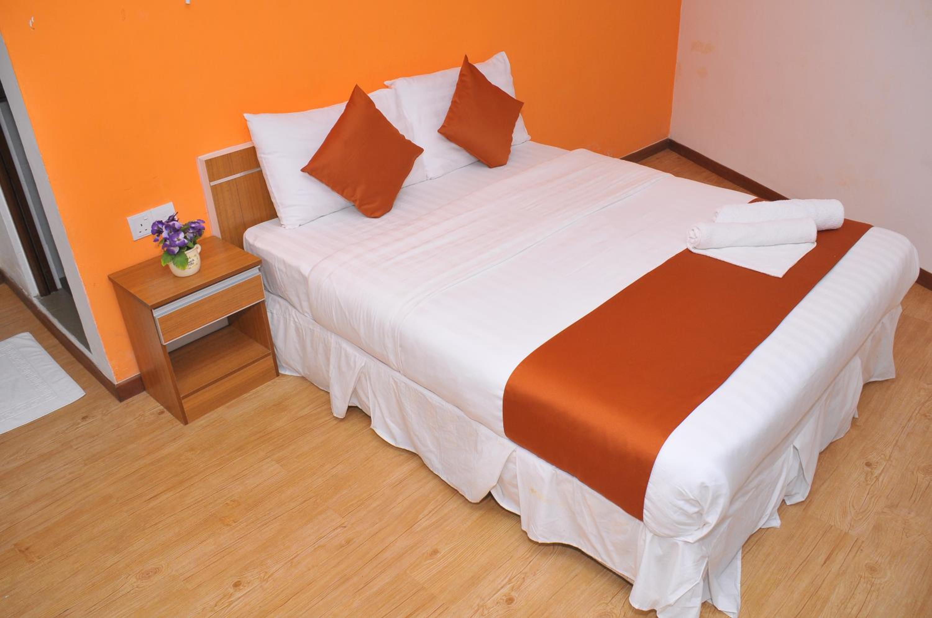 Standard Double Room With Fan photo 2