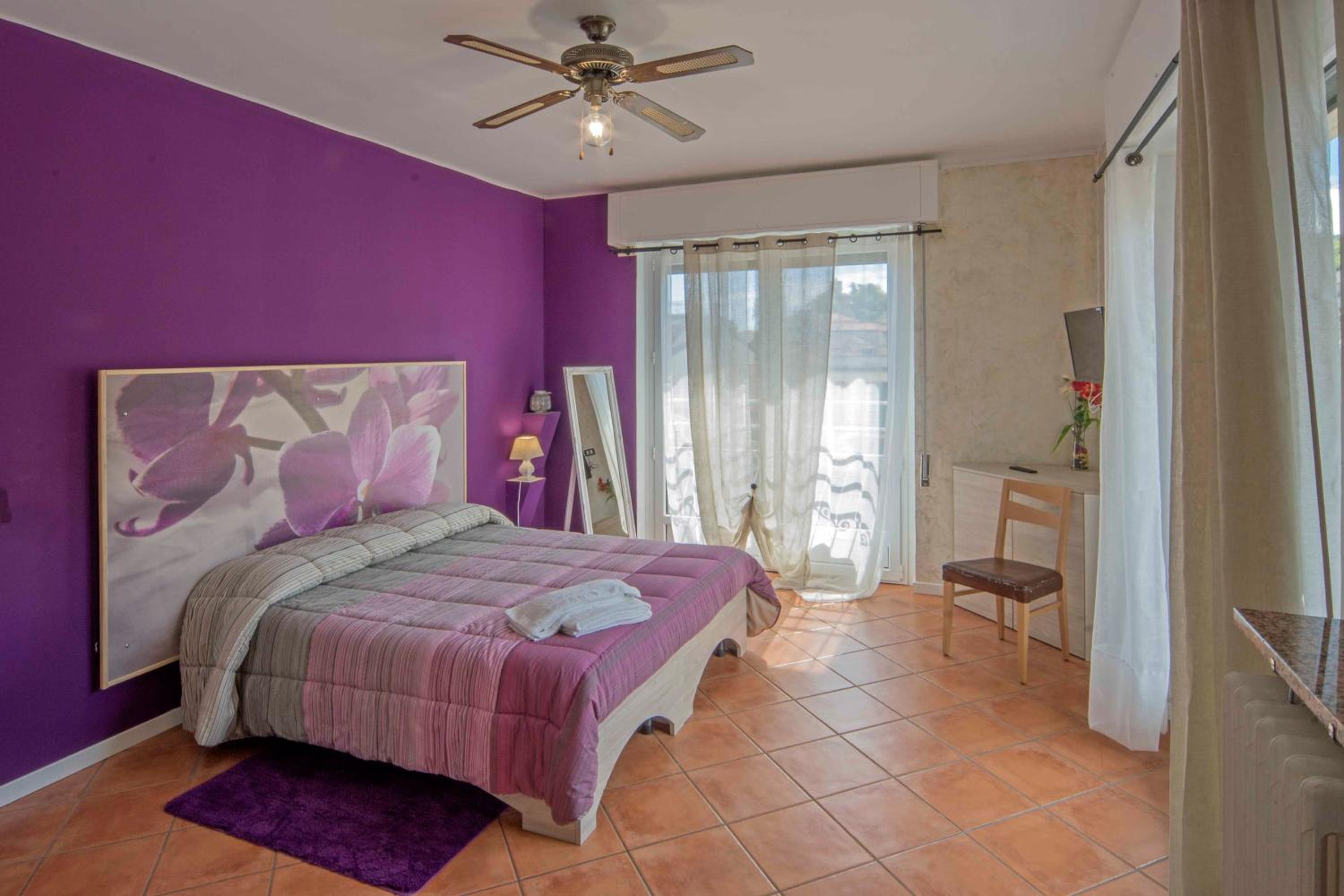 Double Room - Photo 2