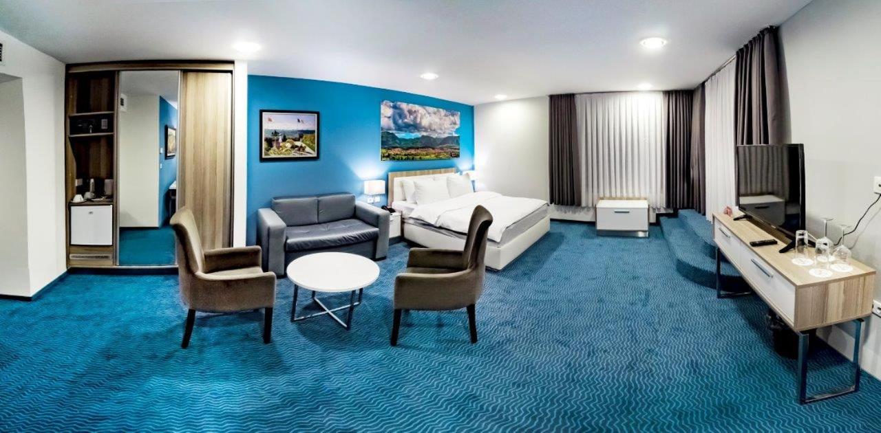 Deluxe Double Room photo 2