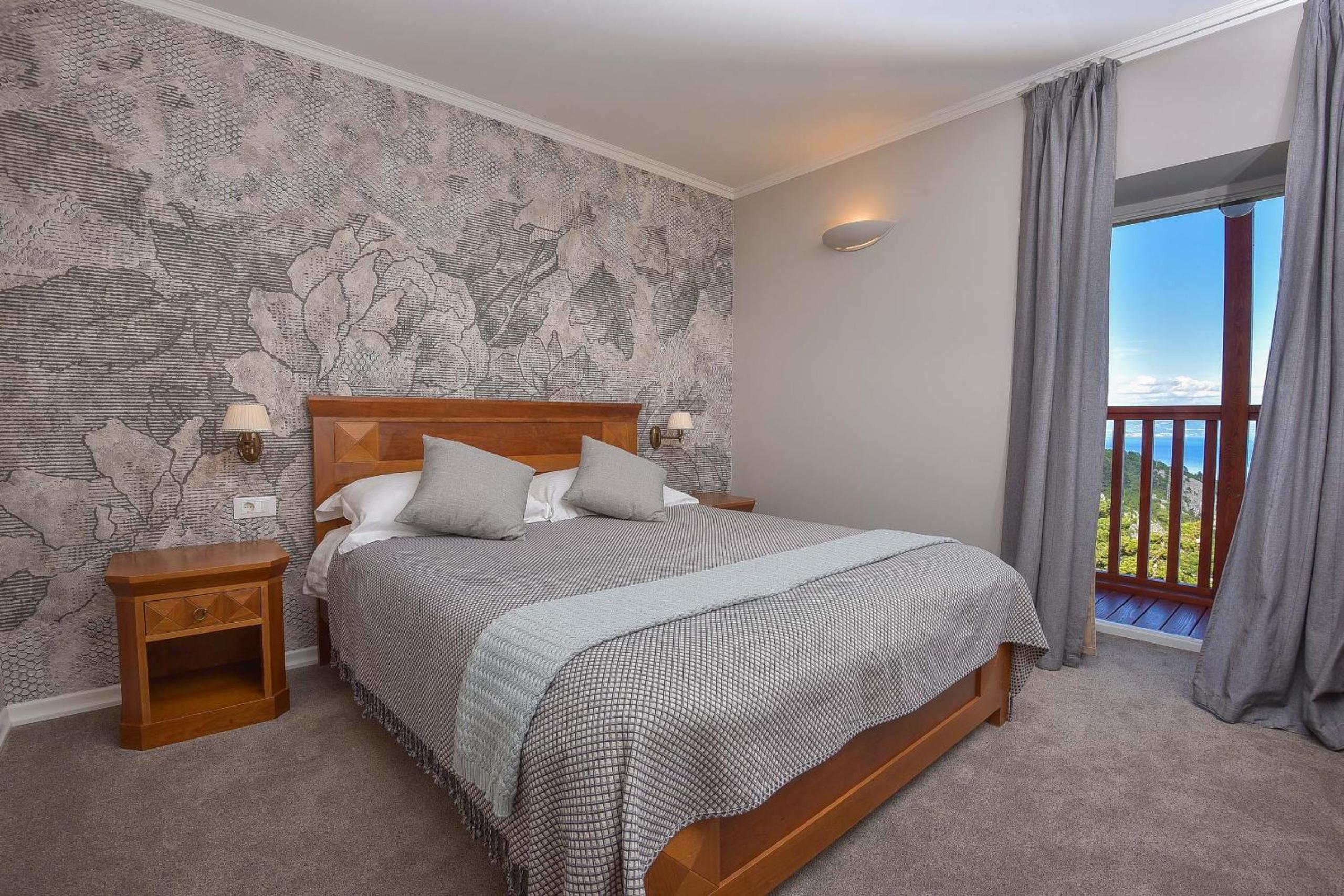 Double Room with Sea View - Photo 7