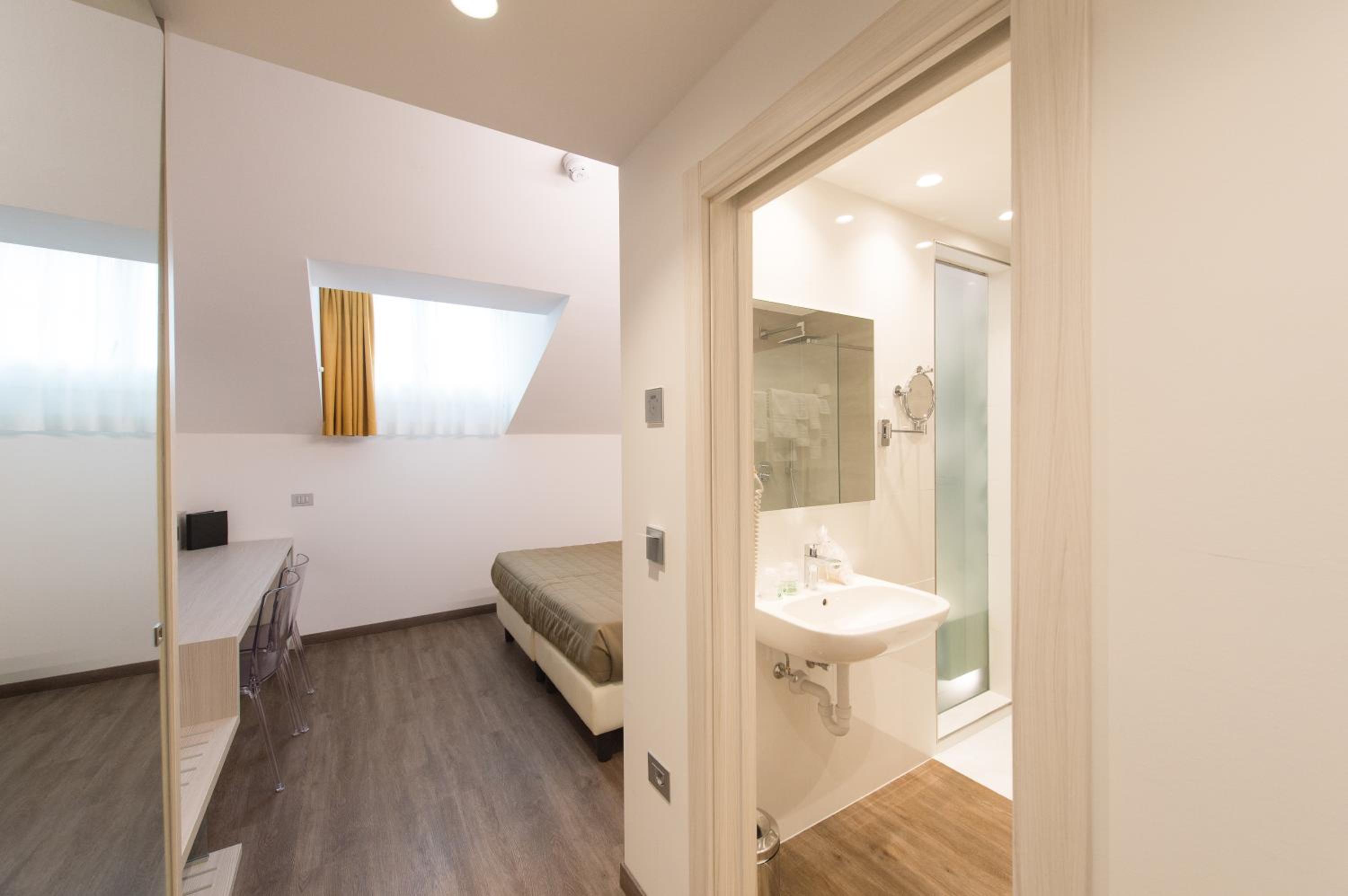 Comfort Double or Twin Room - Attic - Photo 2