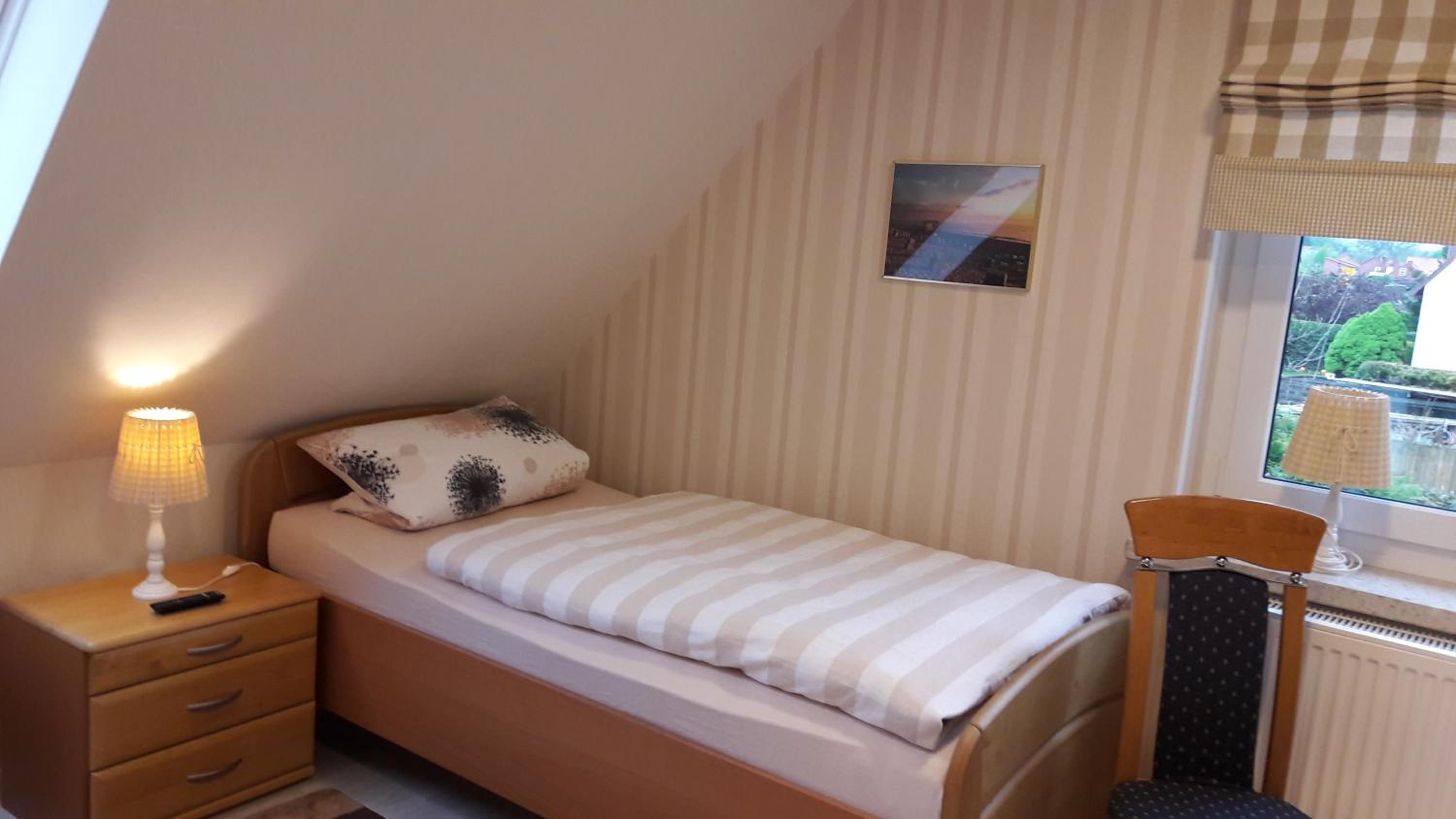 Single Room photo 1