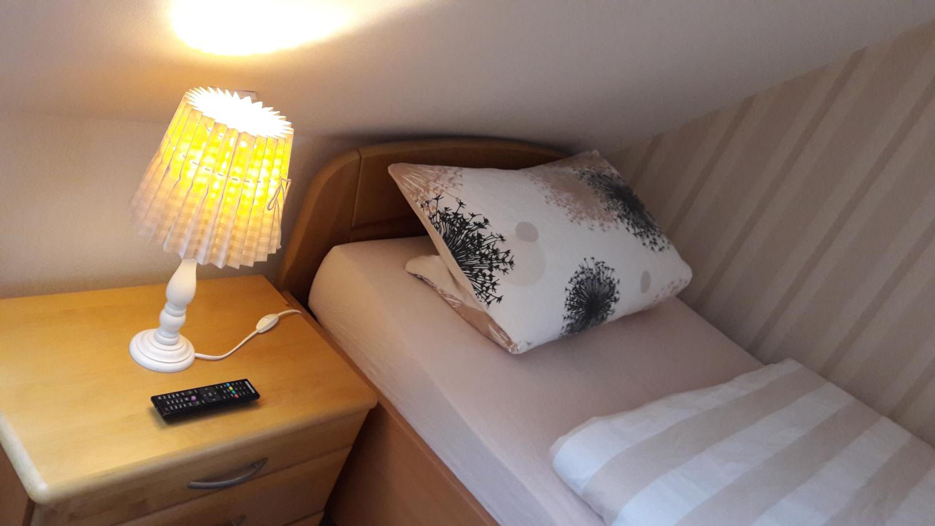 Single Room photo 3