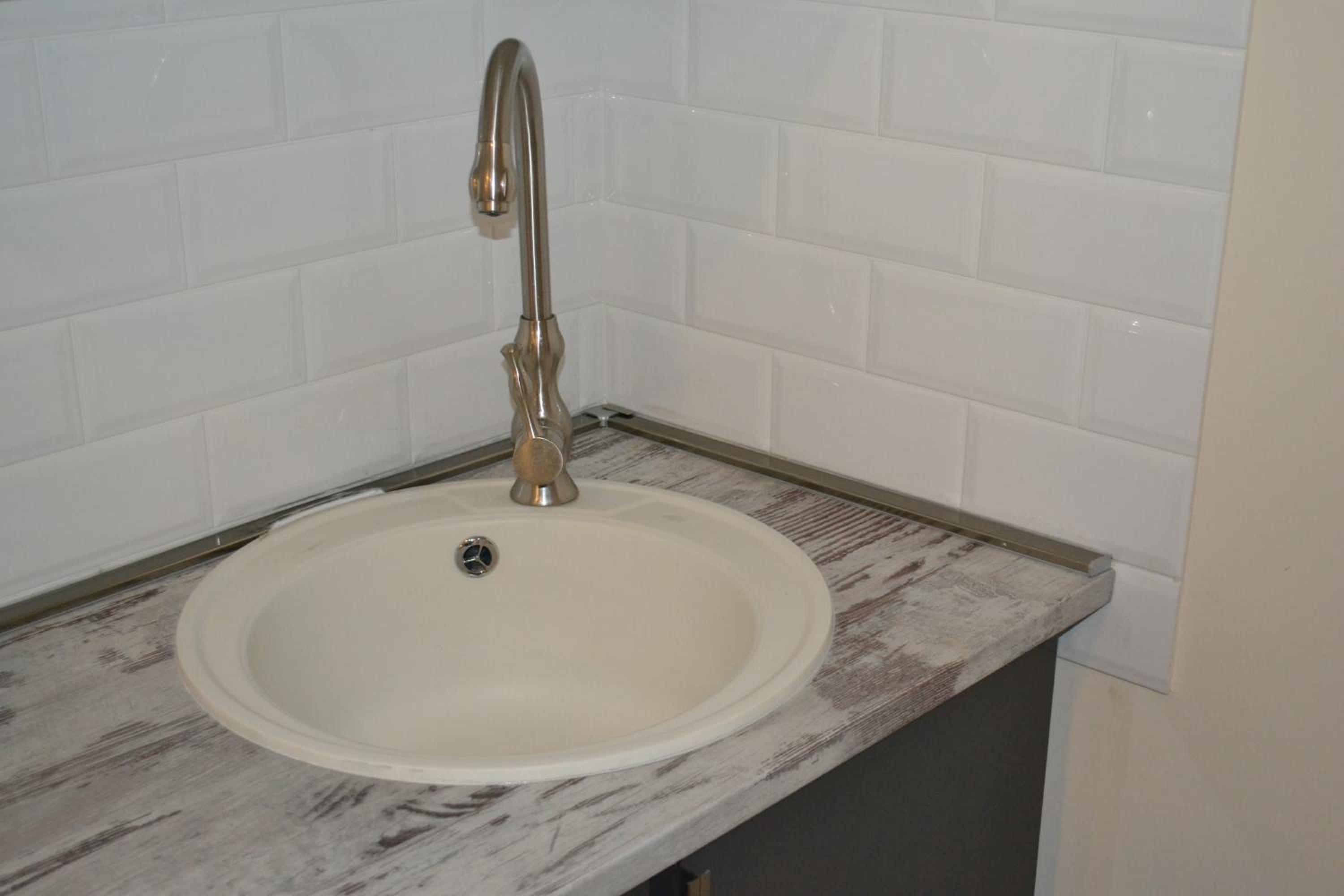 Studio Apartment - Photo 10