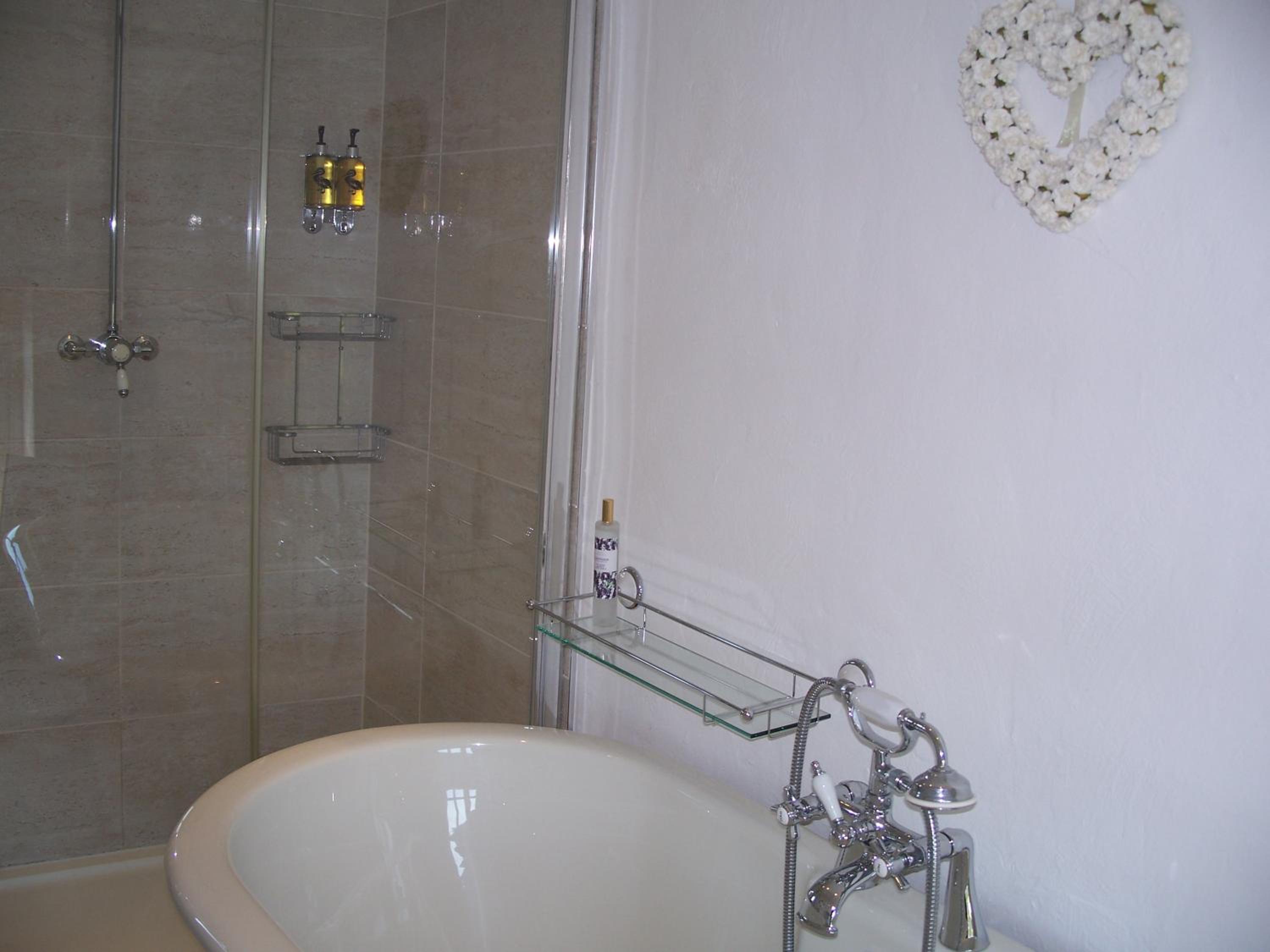 King Room with Balcony photo 3