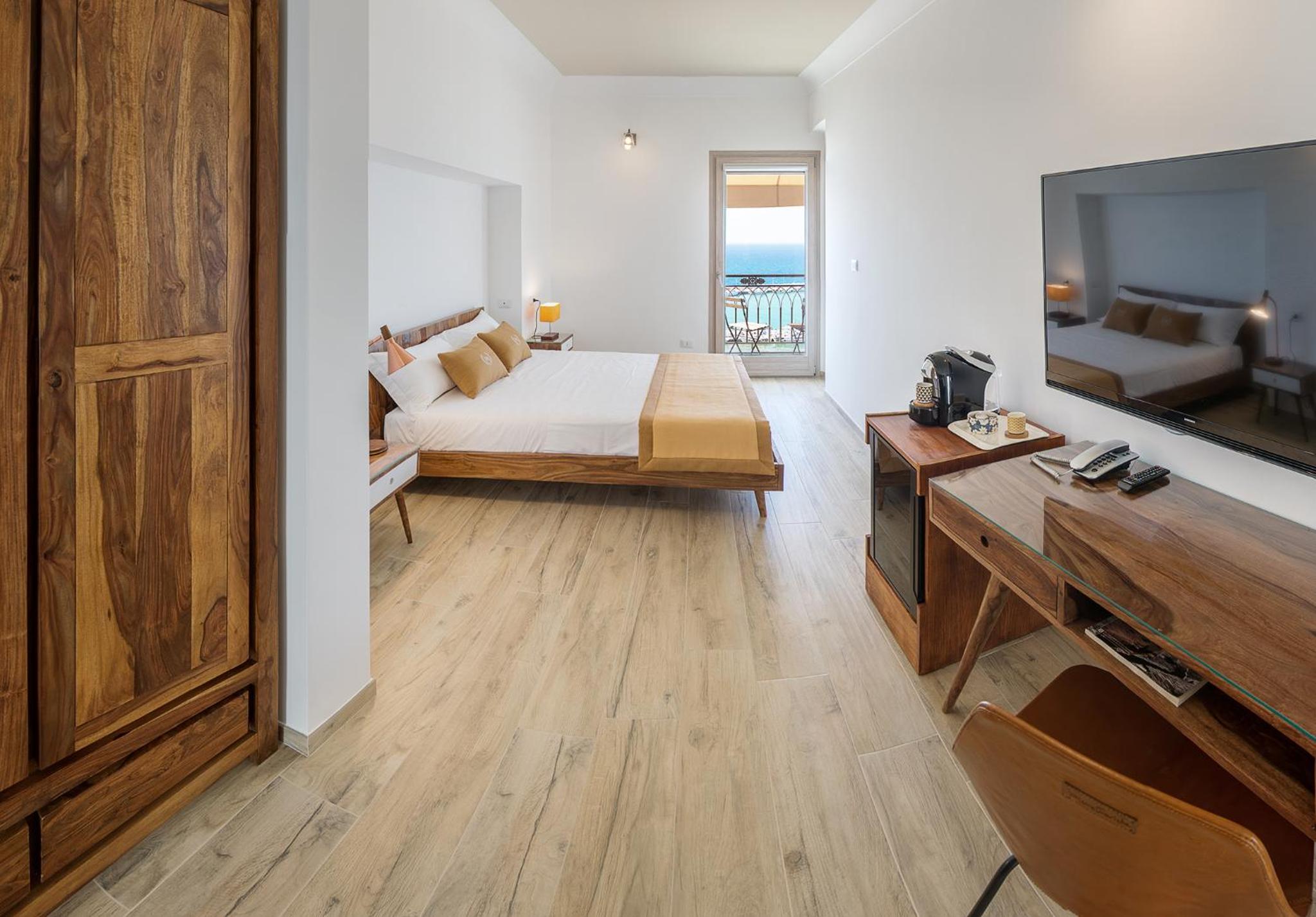 Deluxe Double Room with Sea View