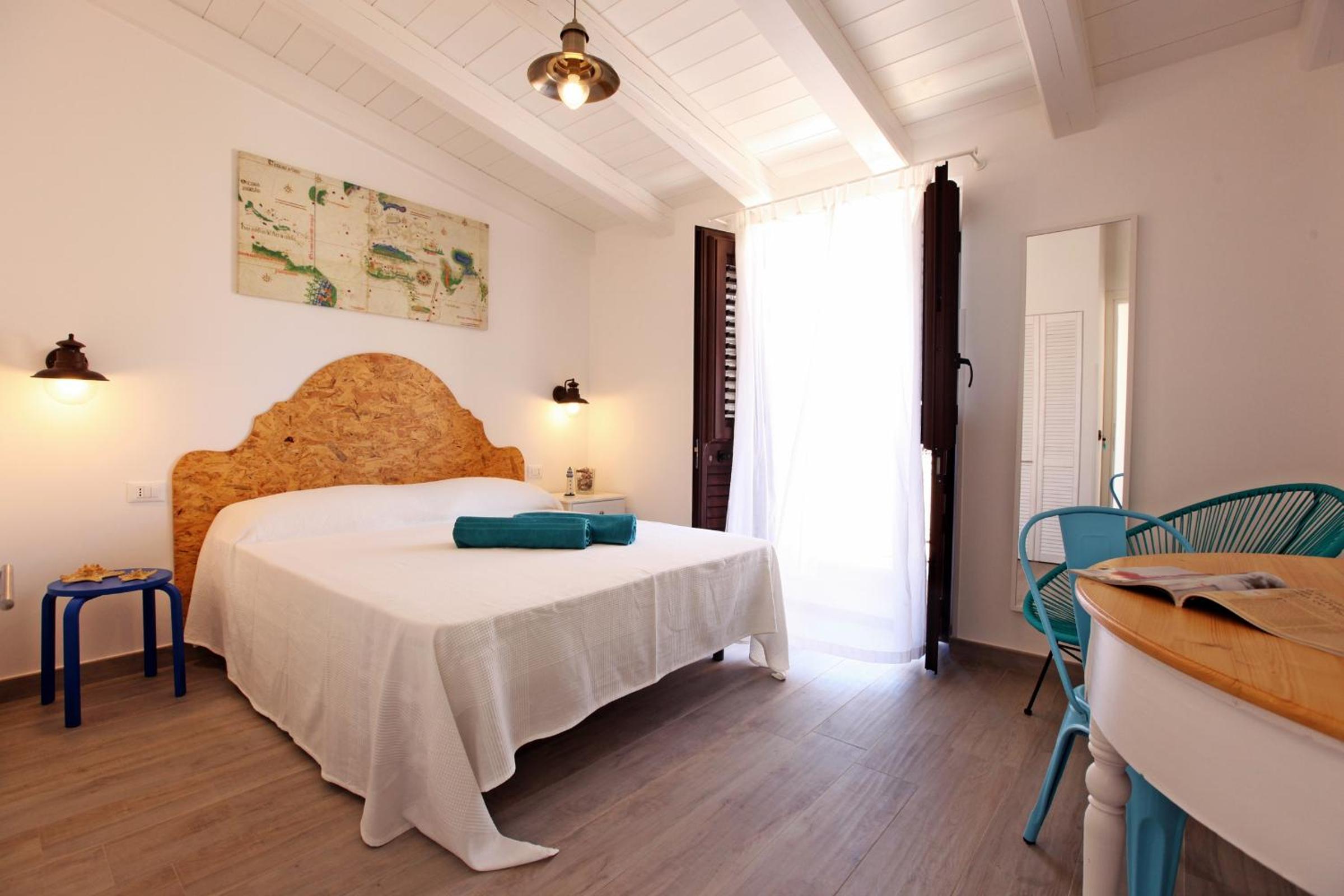 Double Room with Balcony photo 1