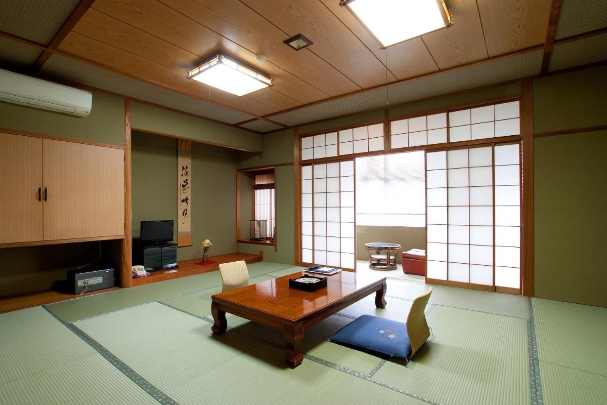 Japanese-Style Standard Room - Photo 2