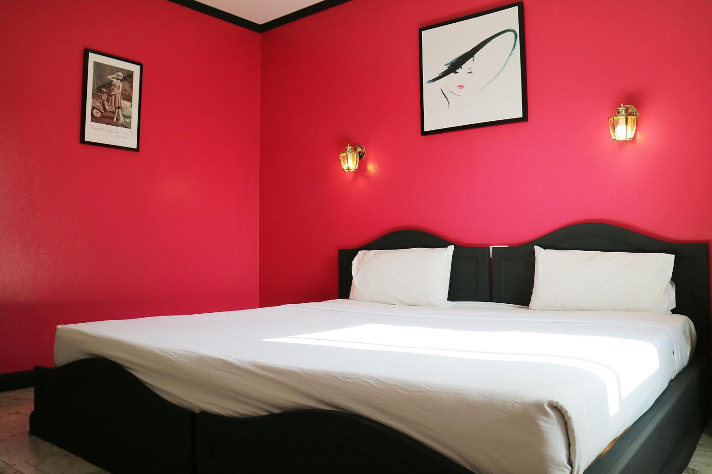 Deluxe Double Room - Photo 4
