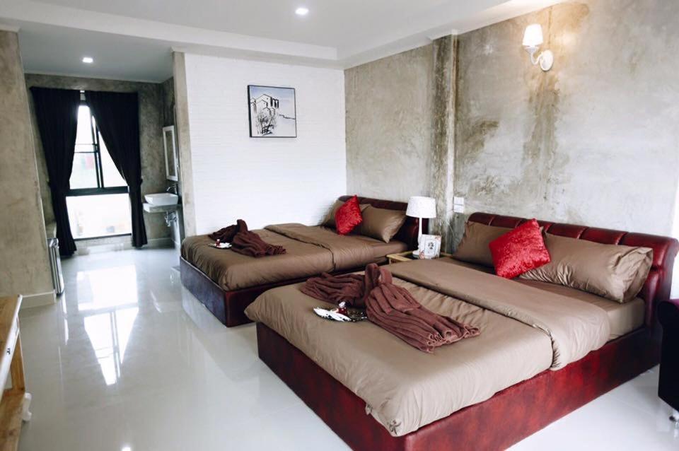 Quadruple Room with Mountain View - Photo 8