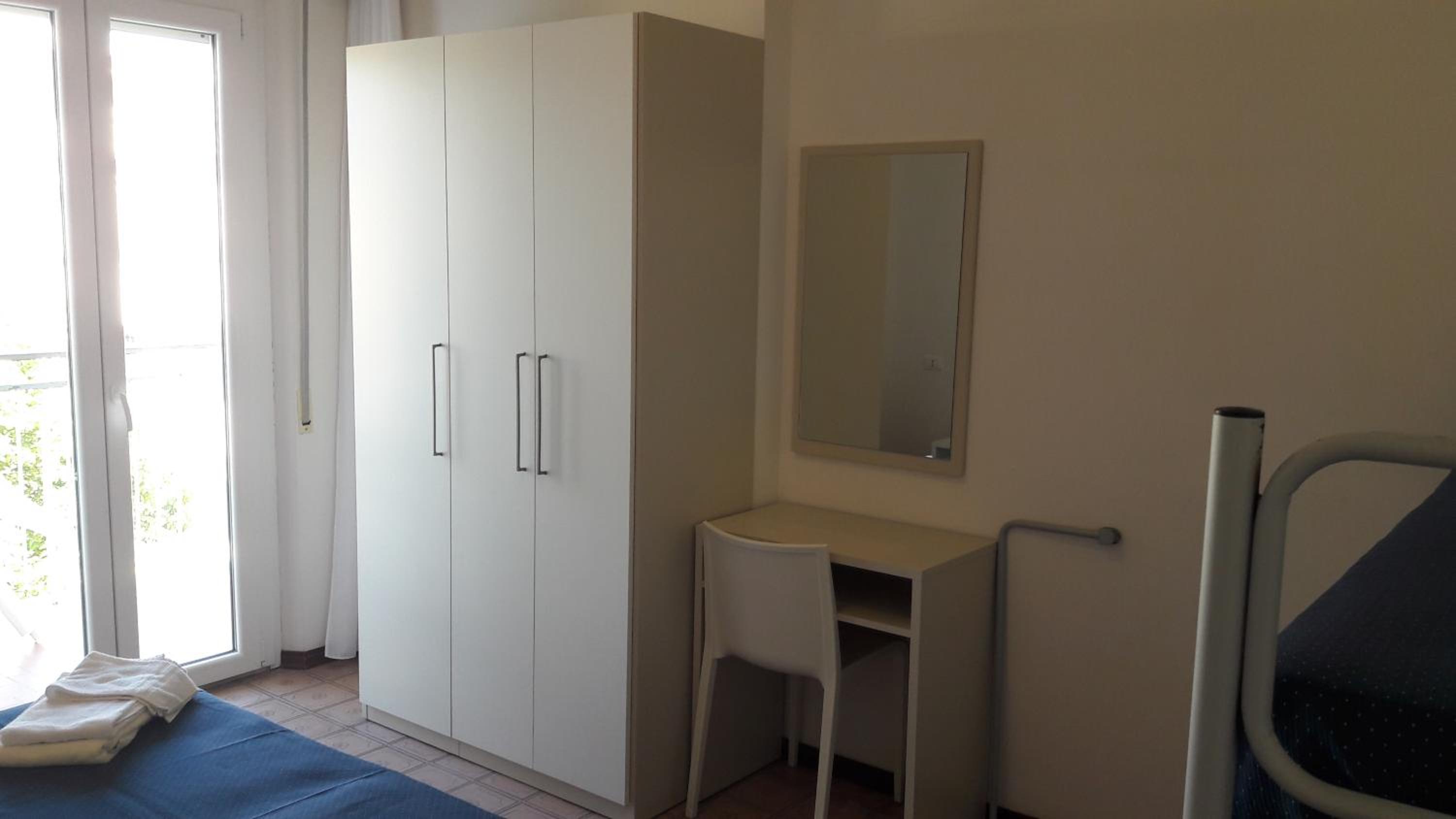 Standard Quadruple Room - Photo 3