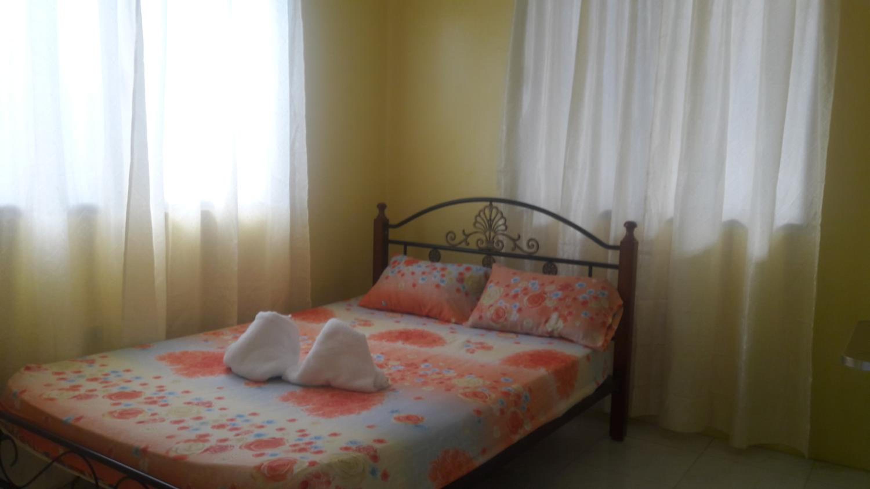 Standard Double Room - Photo 7