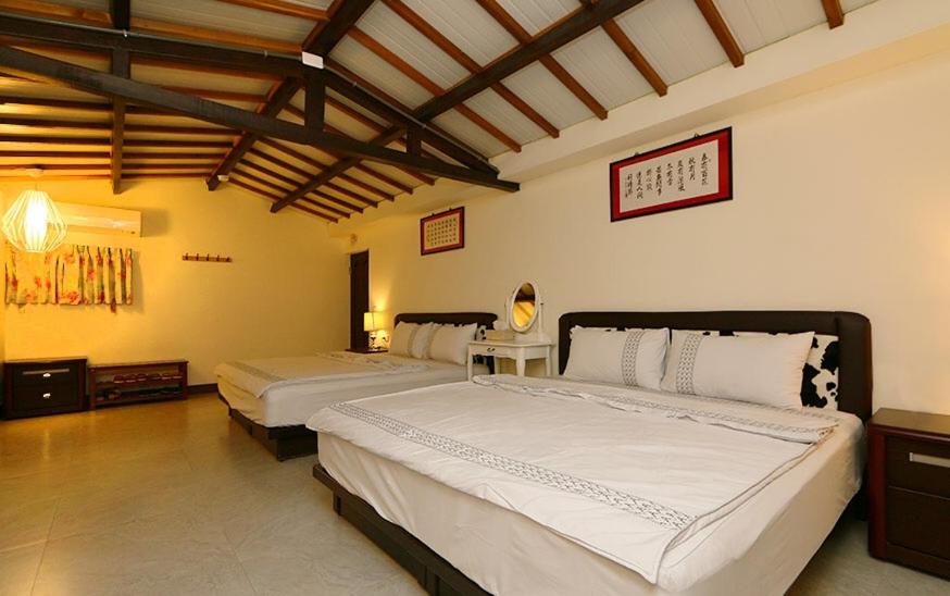 Classic Quadruple Room photo 3