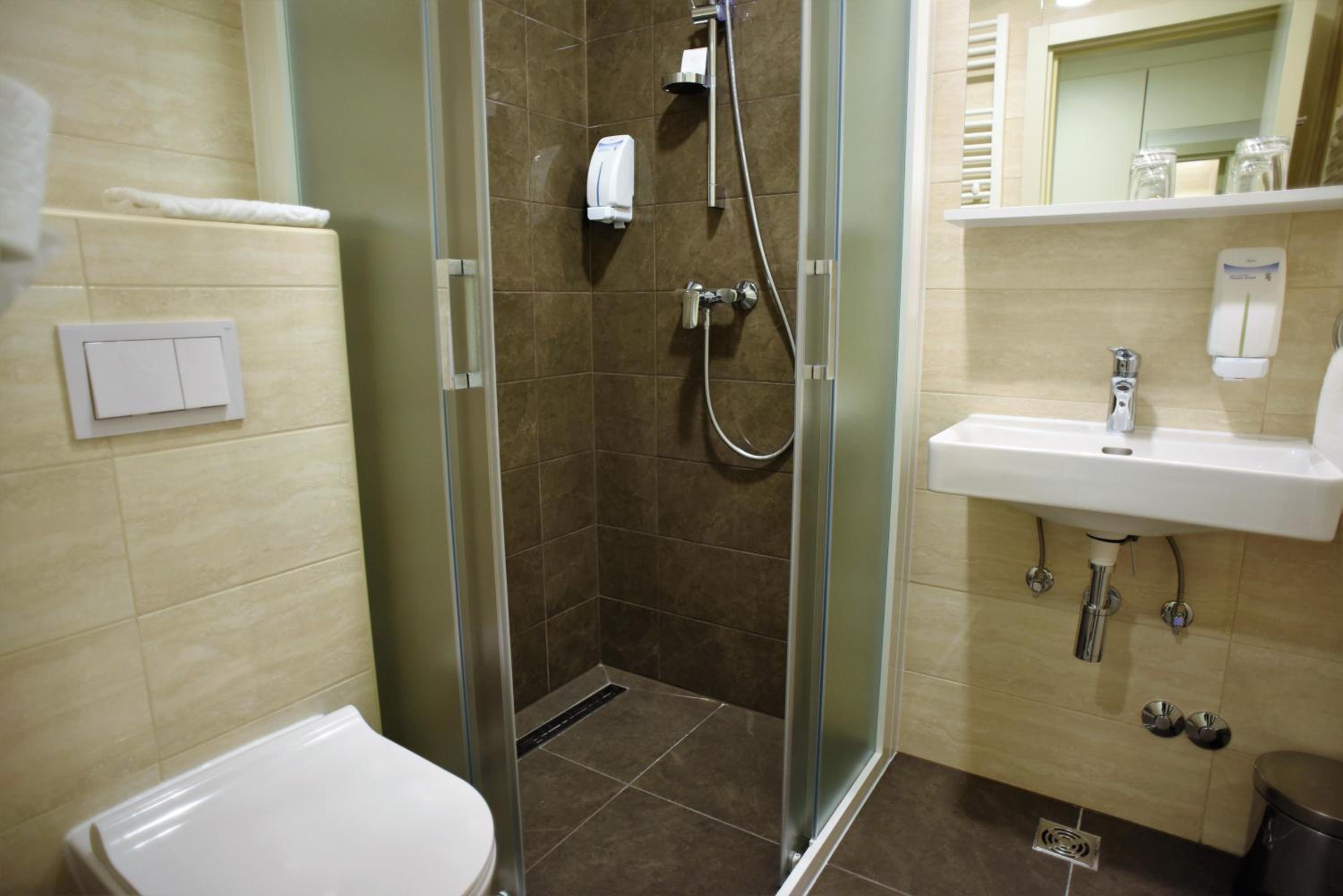 Deluxe Twin Room photo 2
