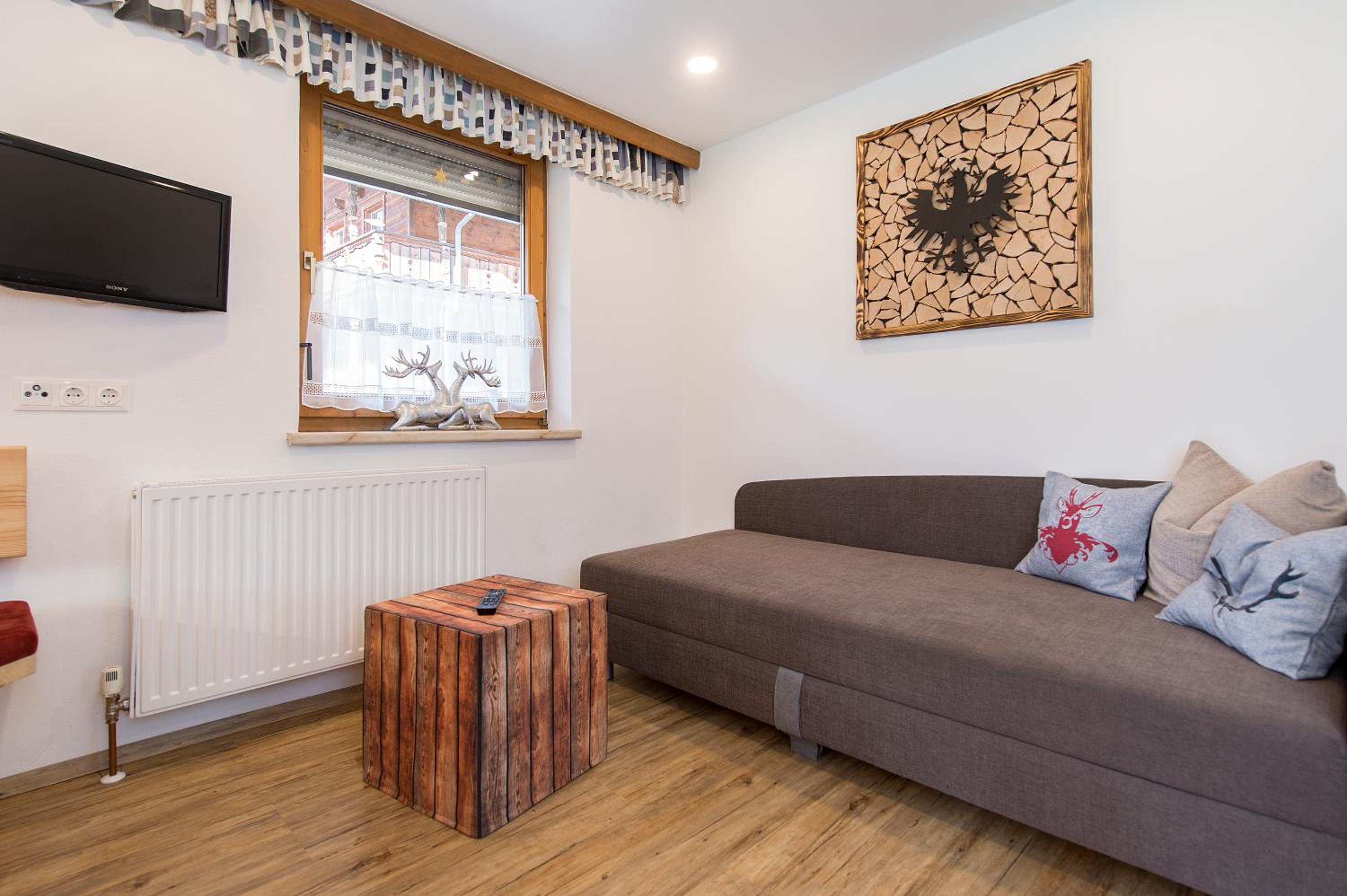 Five-Bedroom Apartment - Split Level photo 1