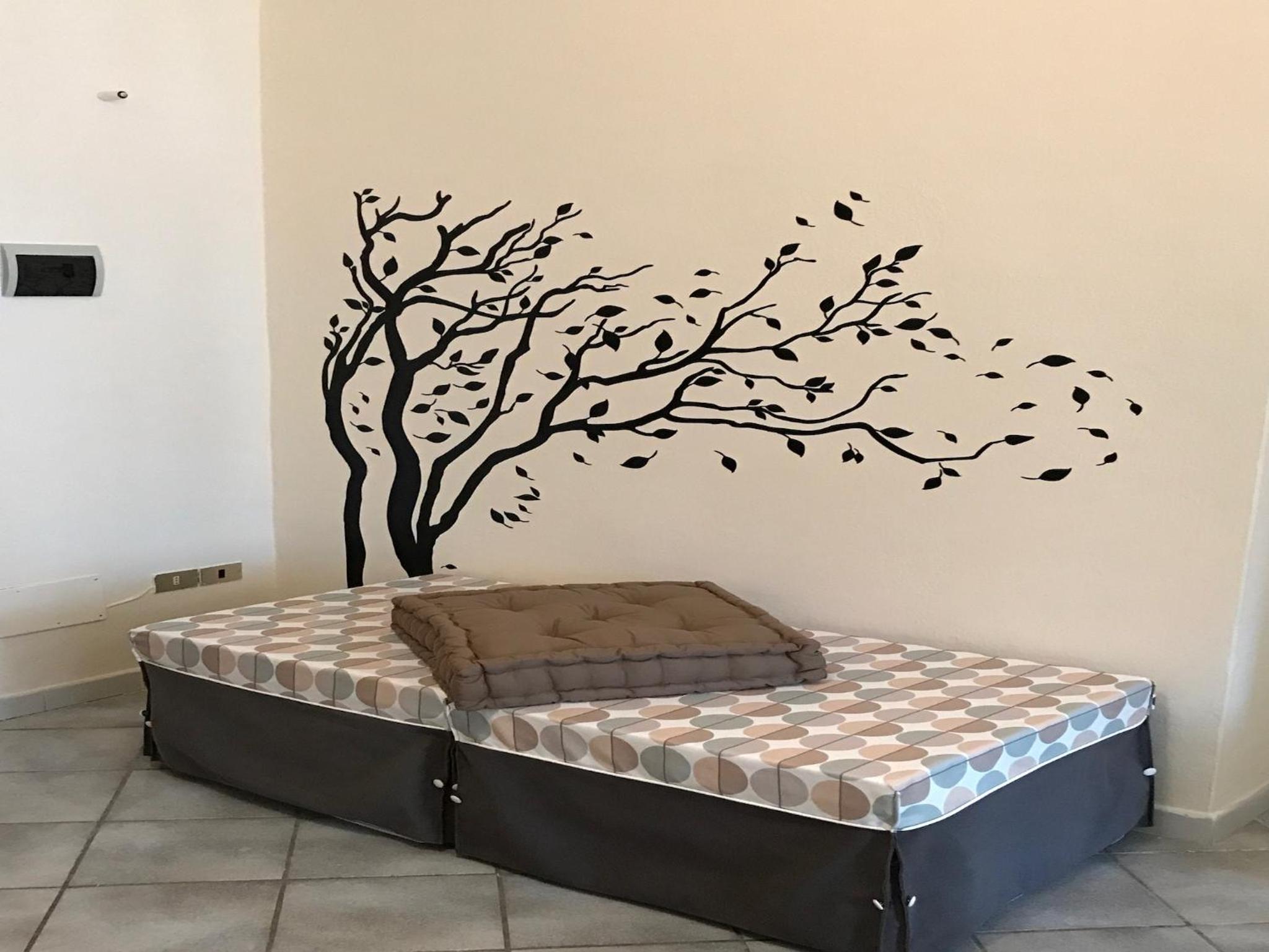 One-Bedroom Apartment - Photo 1