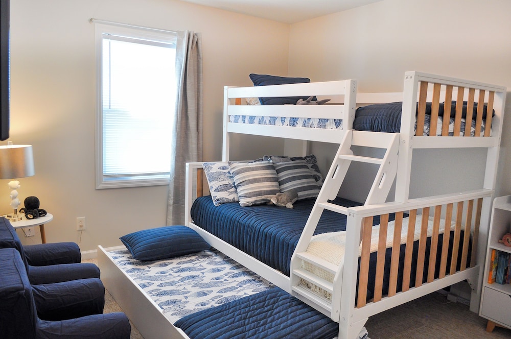 Studio (4 Bedrooms) photo 2