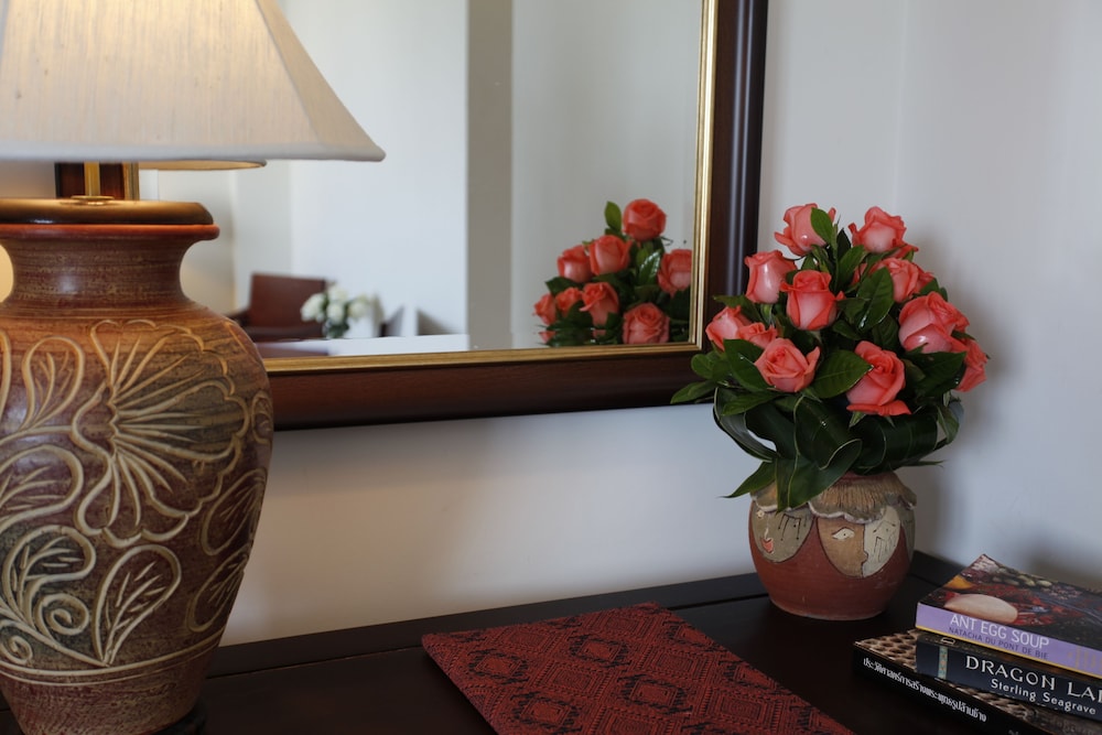 Deluxe Room - Photo 7