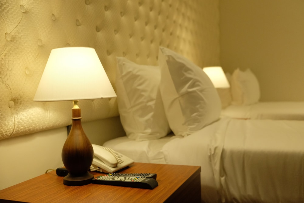 Family Suite - Photo 4