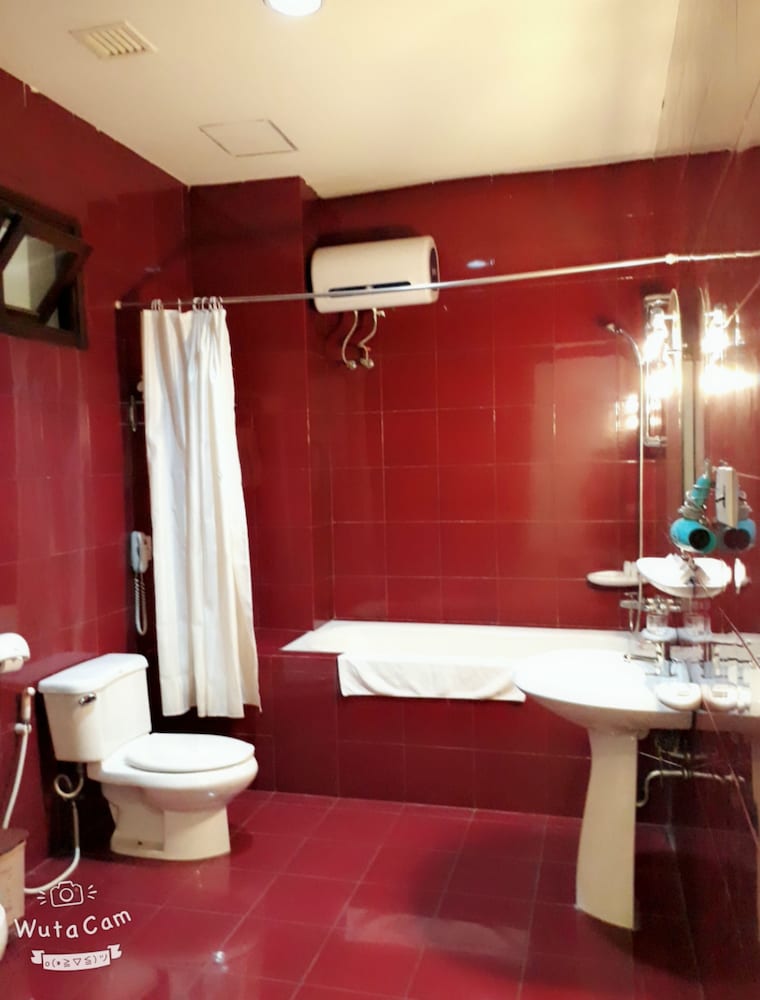 Deluxe Double Room, River View photo 2