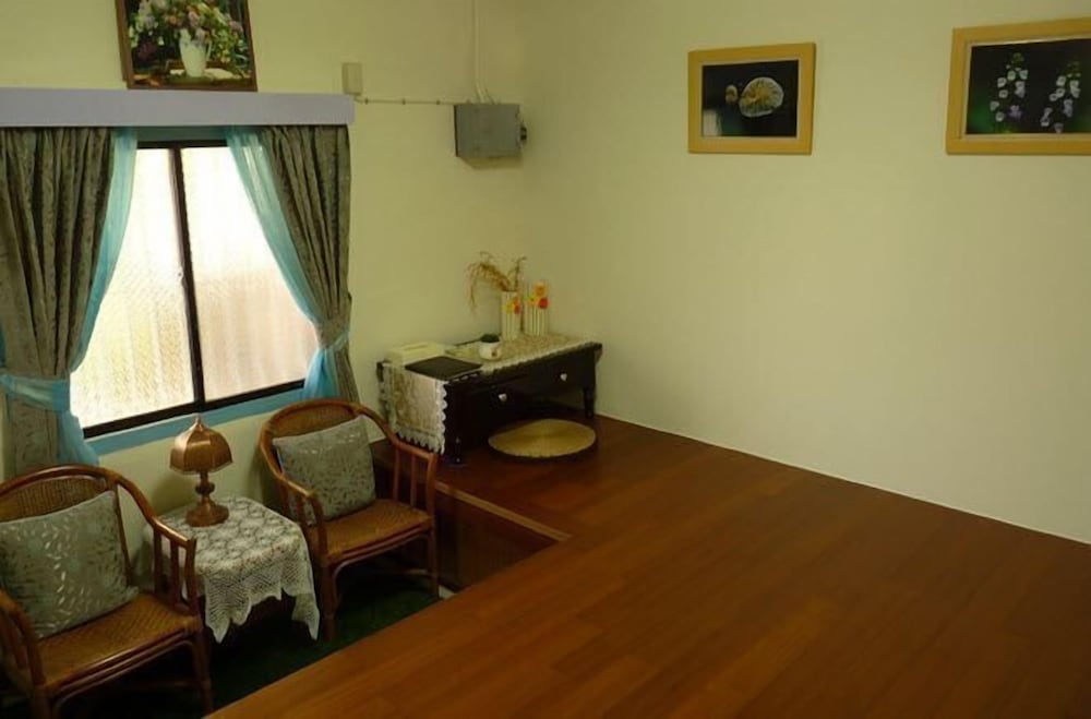 Family Double Room, Shared Bathroom photo 3
