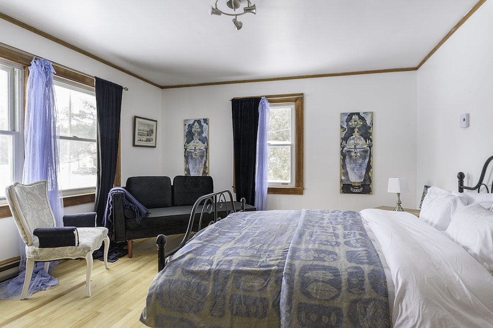 Basic Double Room, 1 Double Bed photo 1