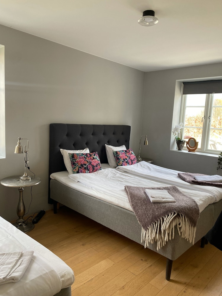 Triple Room, Shared Bathroom