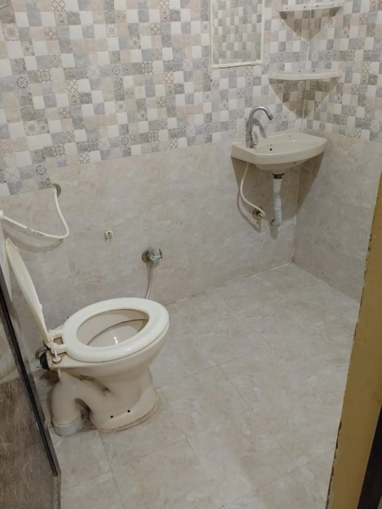 Family Room photo 2