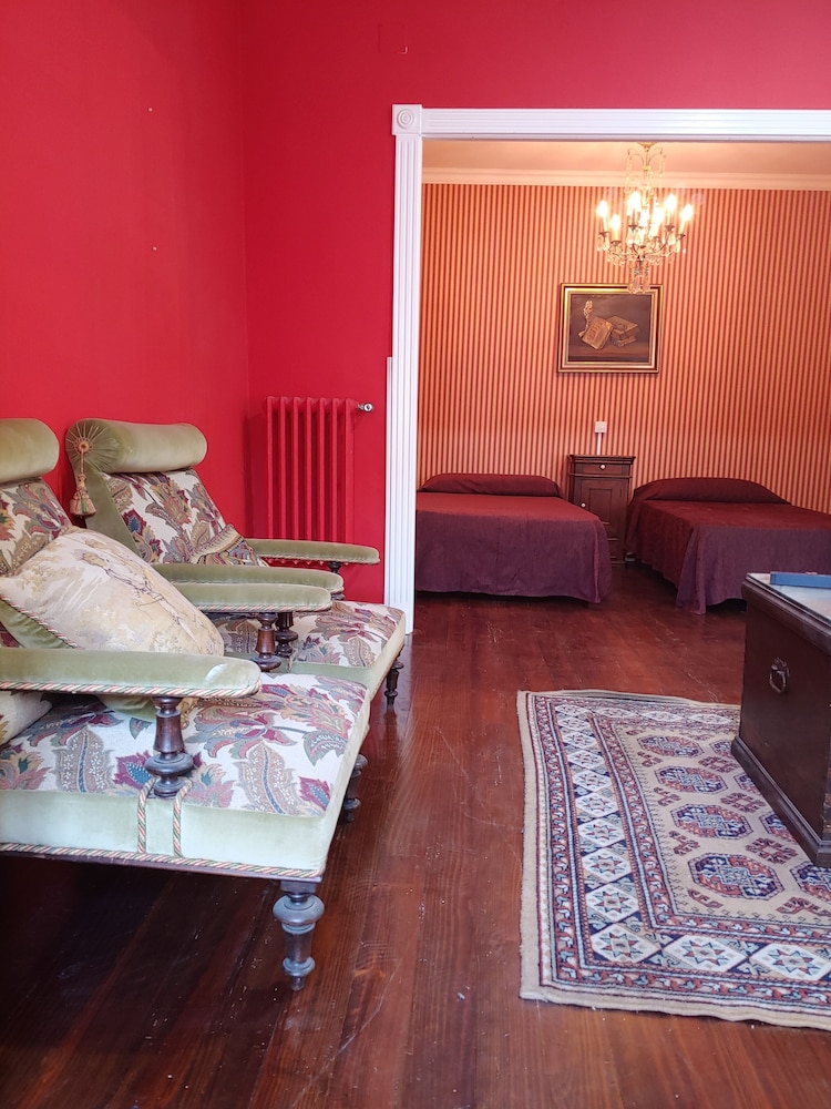 Twin Room, Shared Bathroom