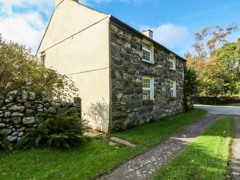 Cottage photo 1