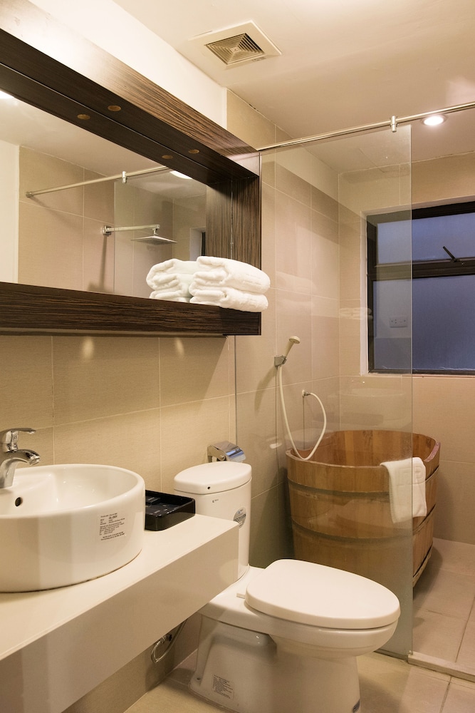 Standard Apartment, 2 Bedrooms, City View