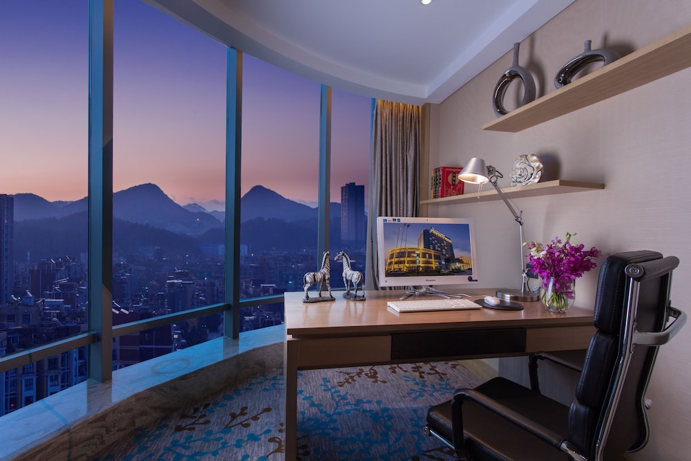 Business Suite