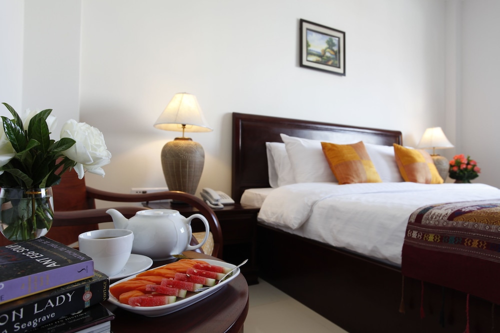 Deluxe Room - Photo 8