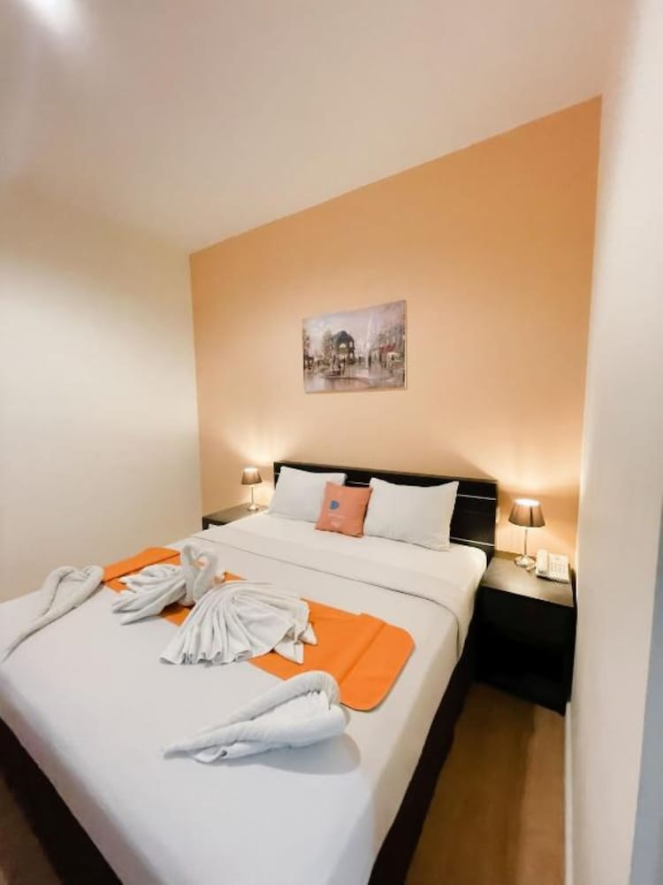 Superior Double or Twin Room - Photo 11