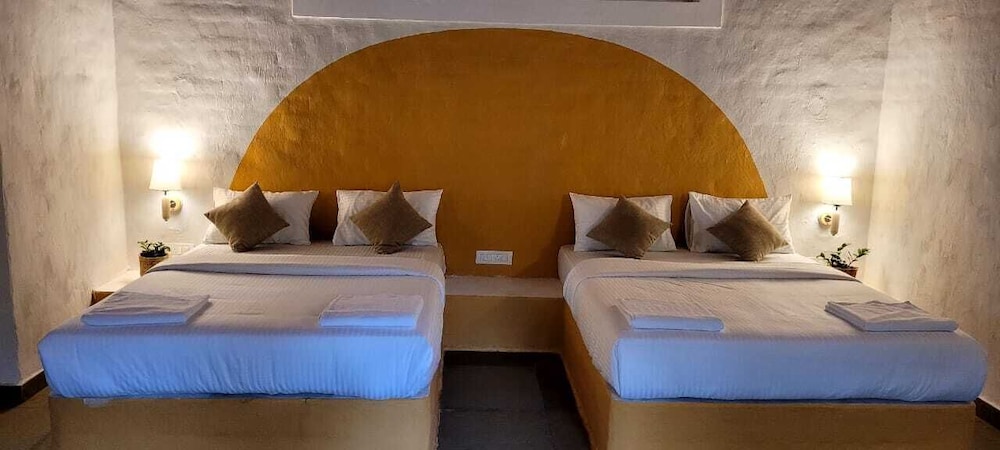Double or Twin Room photo 1