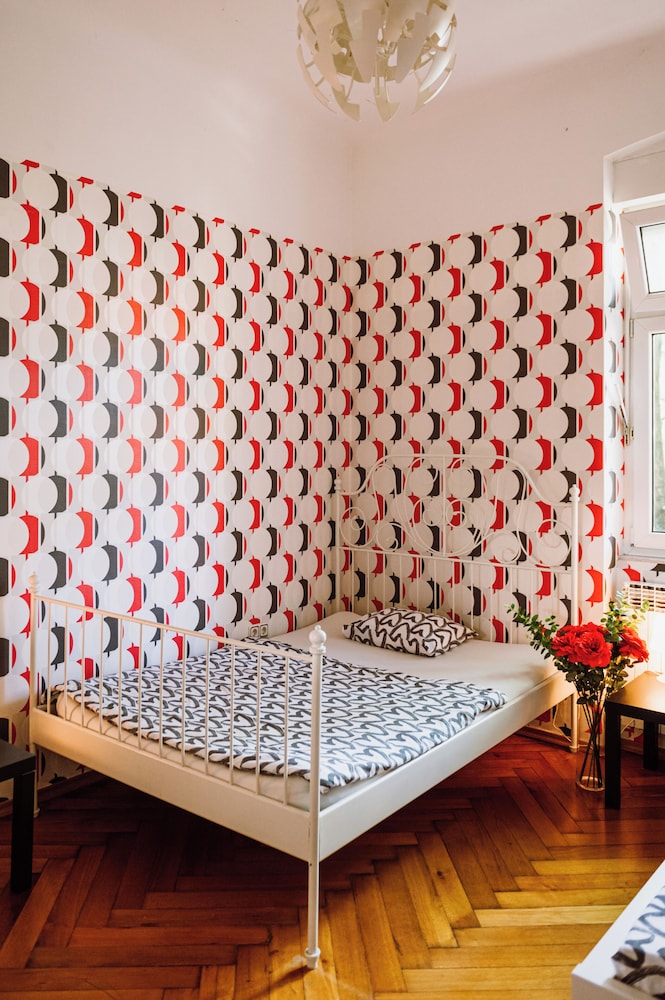 Double Room, 1 Double Bed, Shared Bathroom