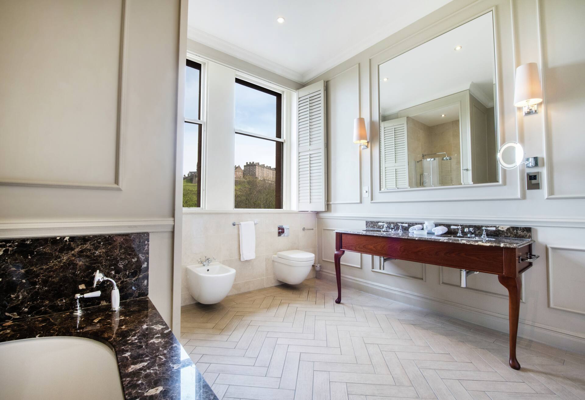 Alexander Graham Bell Suite with Castle View photo 2