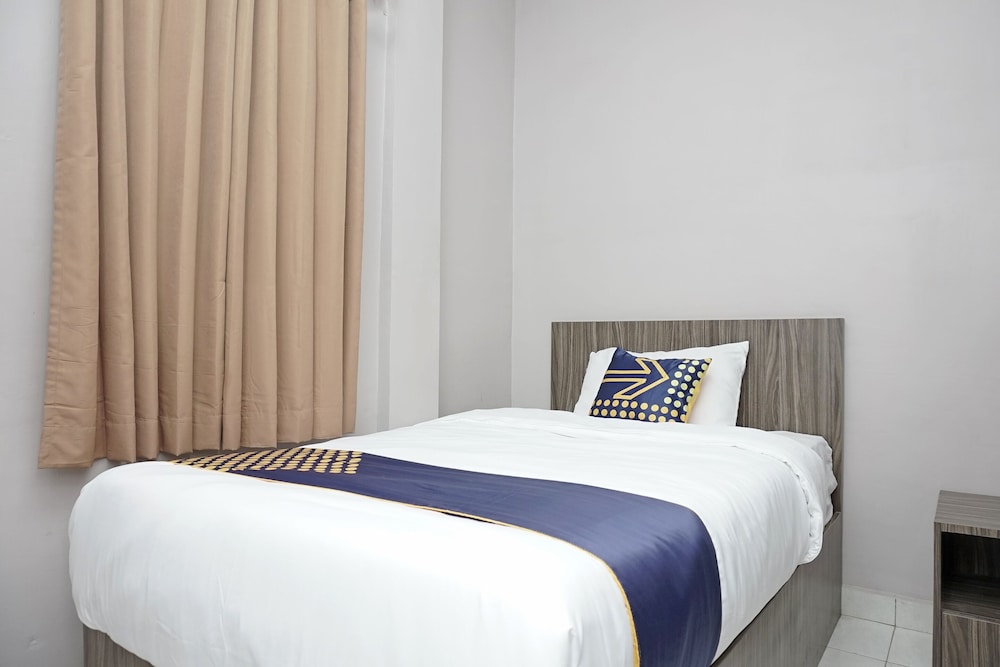 Basic Single Room