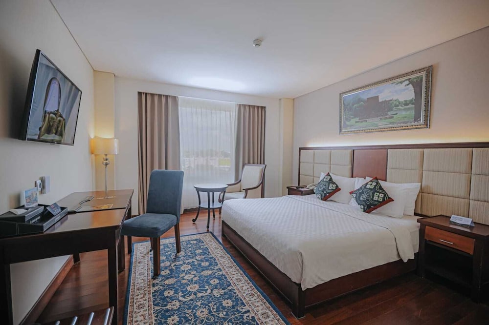 Deluxe Room with Double Bed